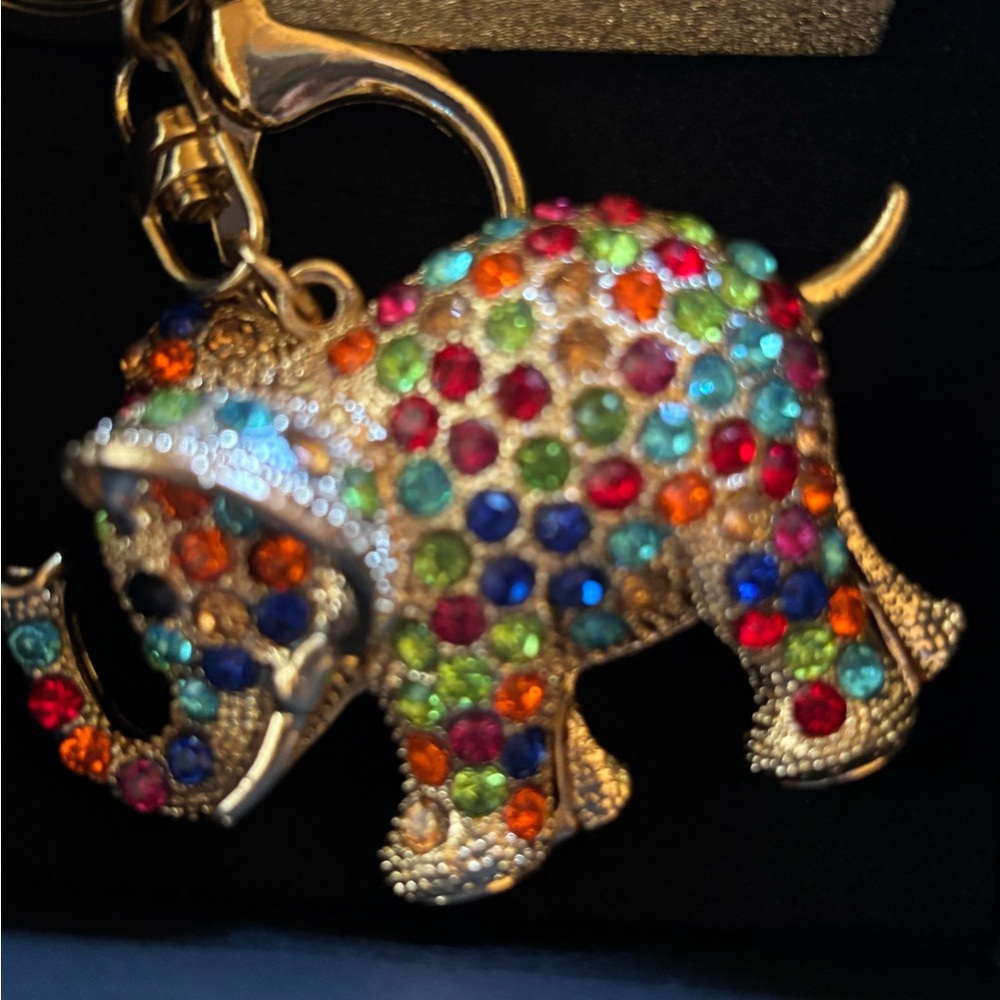 NIB Colorful Rhinestone Elephant Keychain/ bag charm - Picture 3 of 3